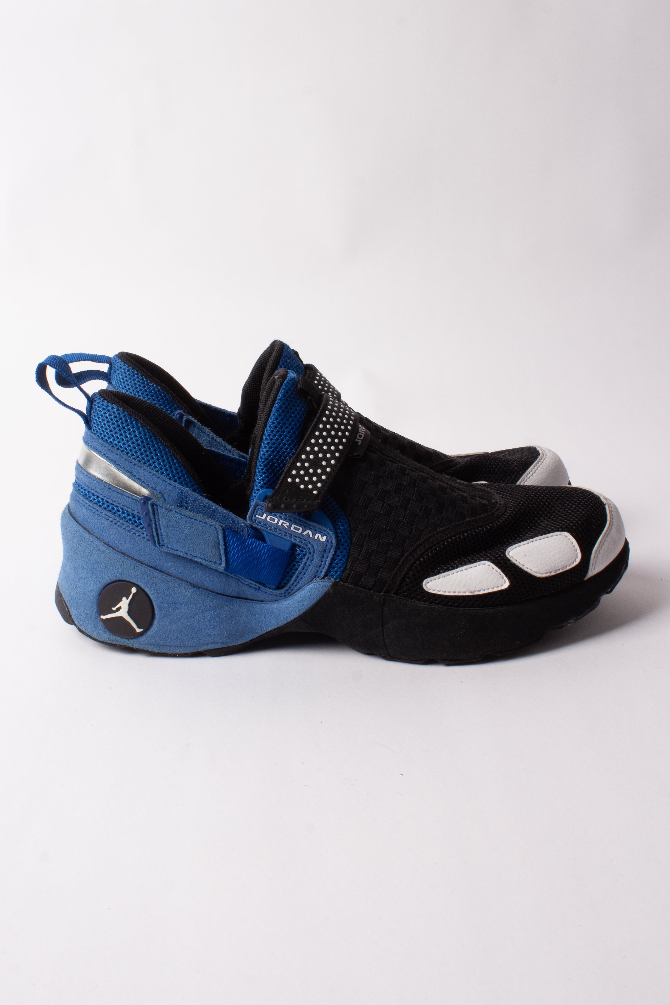 Air jordan trunner online